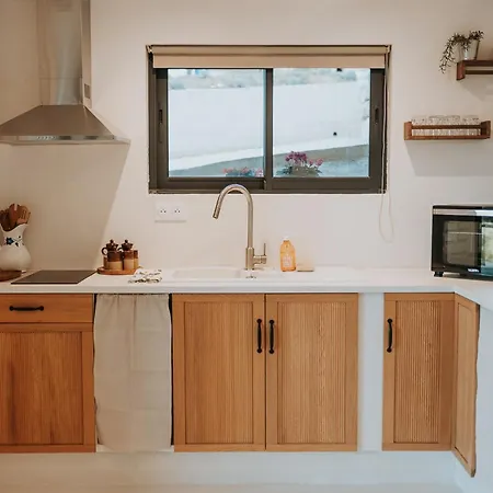 Holiday home Lou Baito - De Charme Vue Luberon La Tour-d'Aigues
